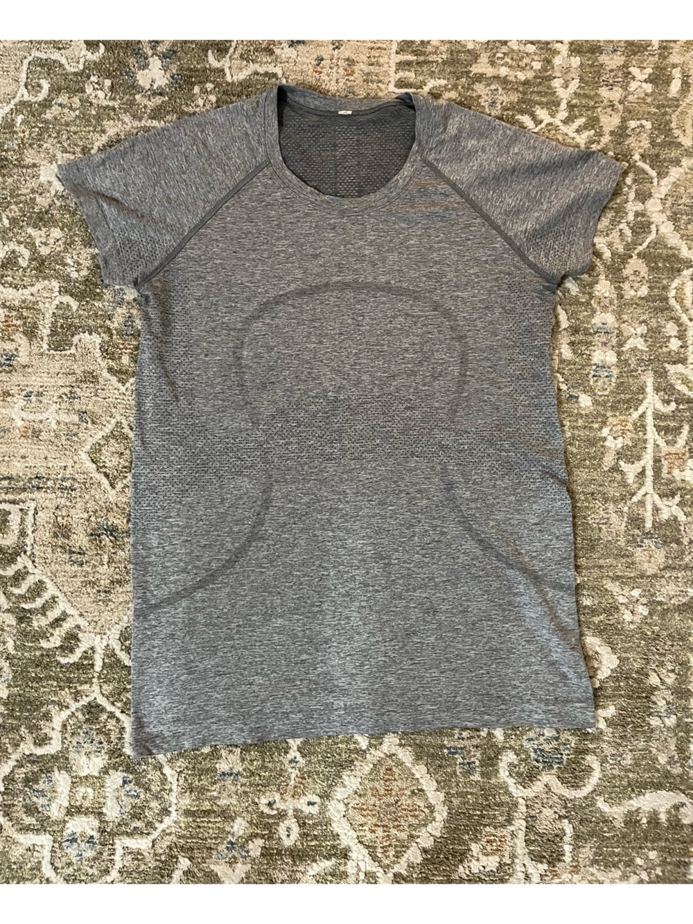 Women’s Lululemon Heather Gray Short-Sleeve Workout Tee